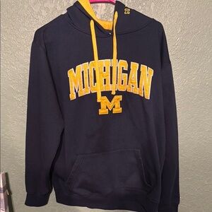 Stadium Athletics Black and Yellow Sweatshirt